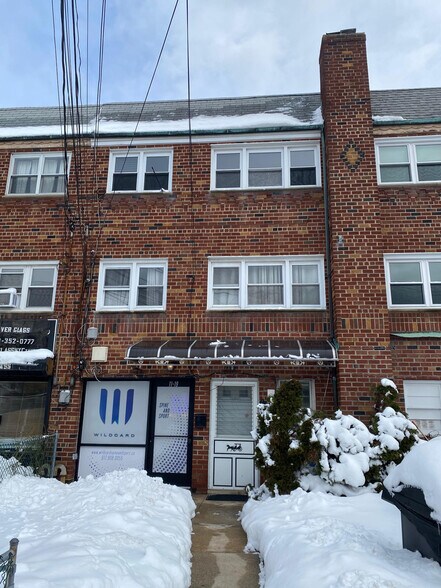 1119 154th St, Whitestone, NY for sale - Primary Photo - Image 1 of 1