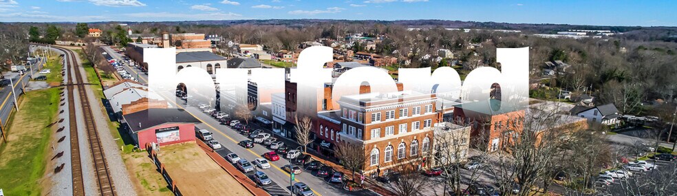 1050 Sugar Hill Rd NE, Buford, GA for sale - Primary Photo - Image 1 of 1