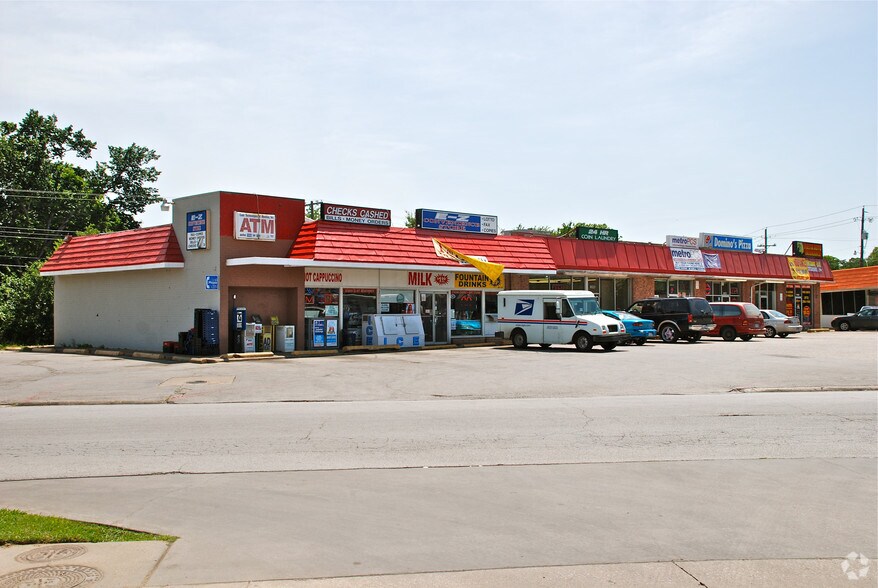 13002-13012 Spring Oaks Dr, Balch Springs, TX for sale - Primary Photo - Image 1 of 1