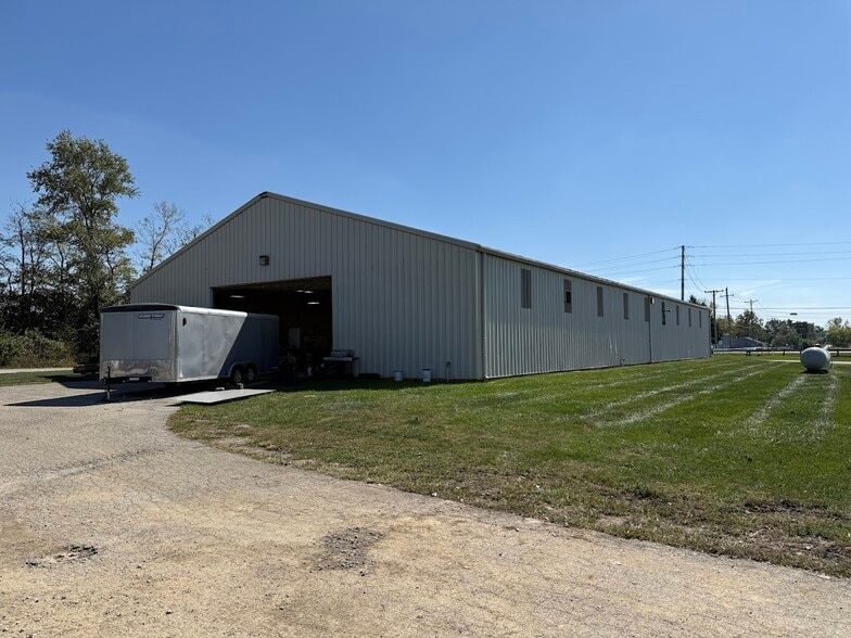 2696 E Lytle 5 Points Rd, Dayton, OH for lease - Building Photo - Image 2 of 6