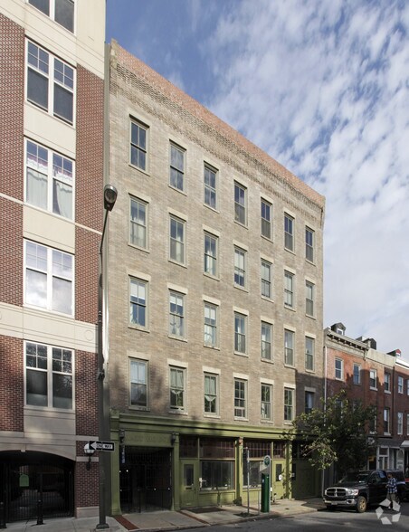 136-138 N 2nd St, Philadelphia, PA for sale - Primary Photo - Image 1 of 31