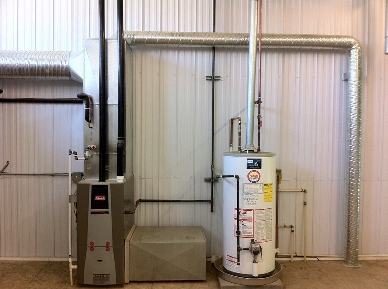 560 Premier Rd, Drumheller, AB for lease - Building Photo - Image 3 of 15