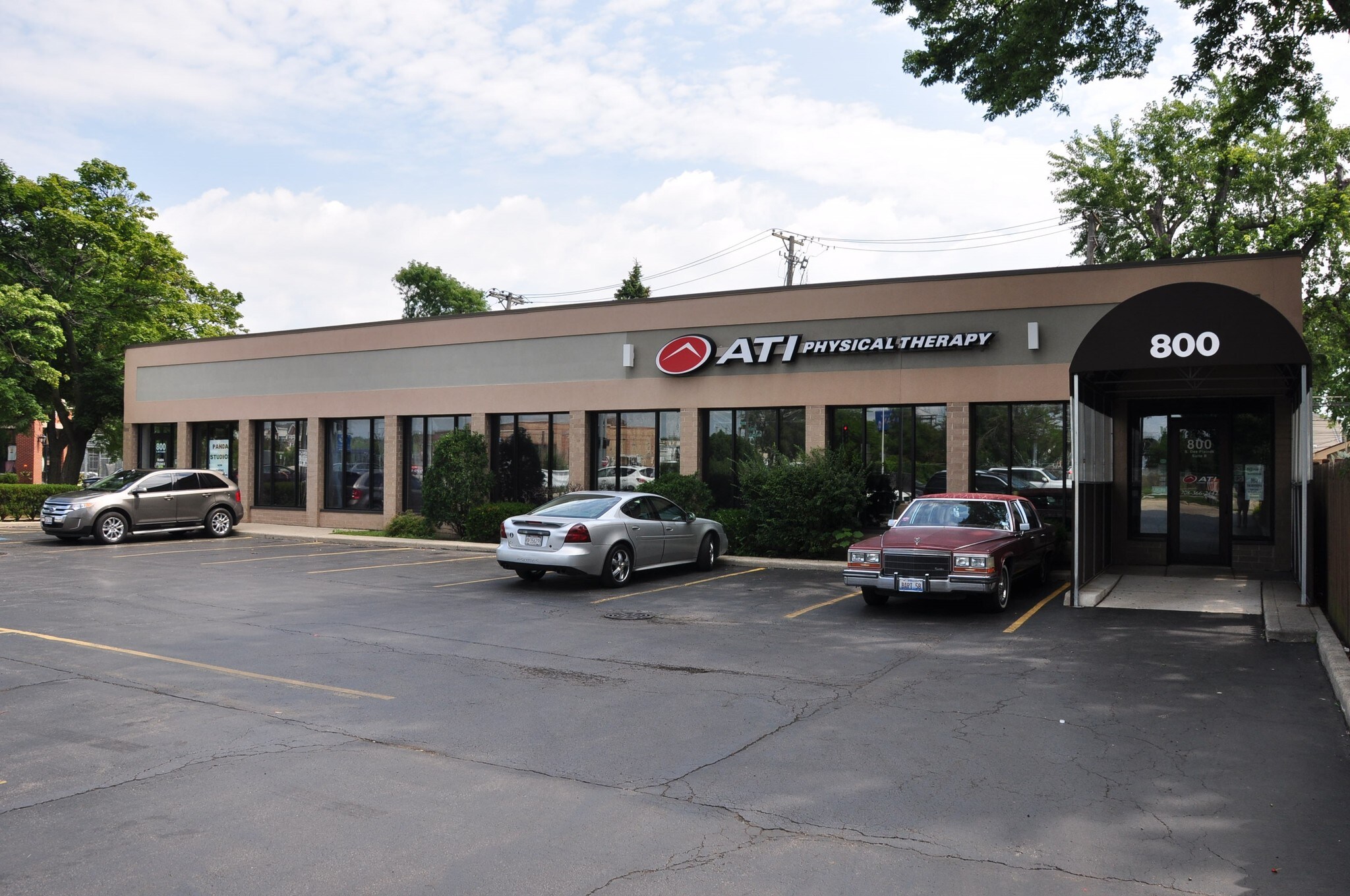 800 S Des Plaines Ave, Forest Park, IL for sale Building Photo- Image 1 of 1