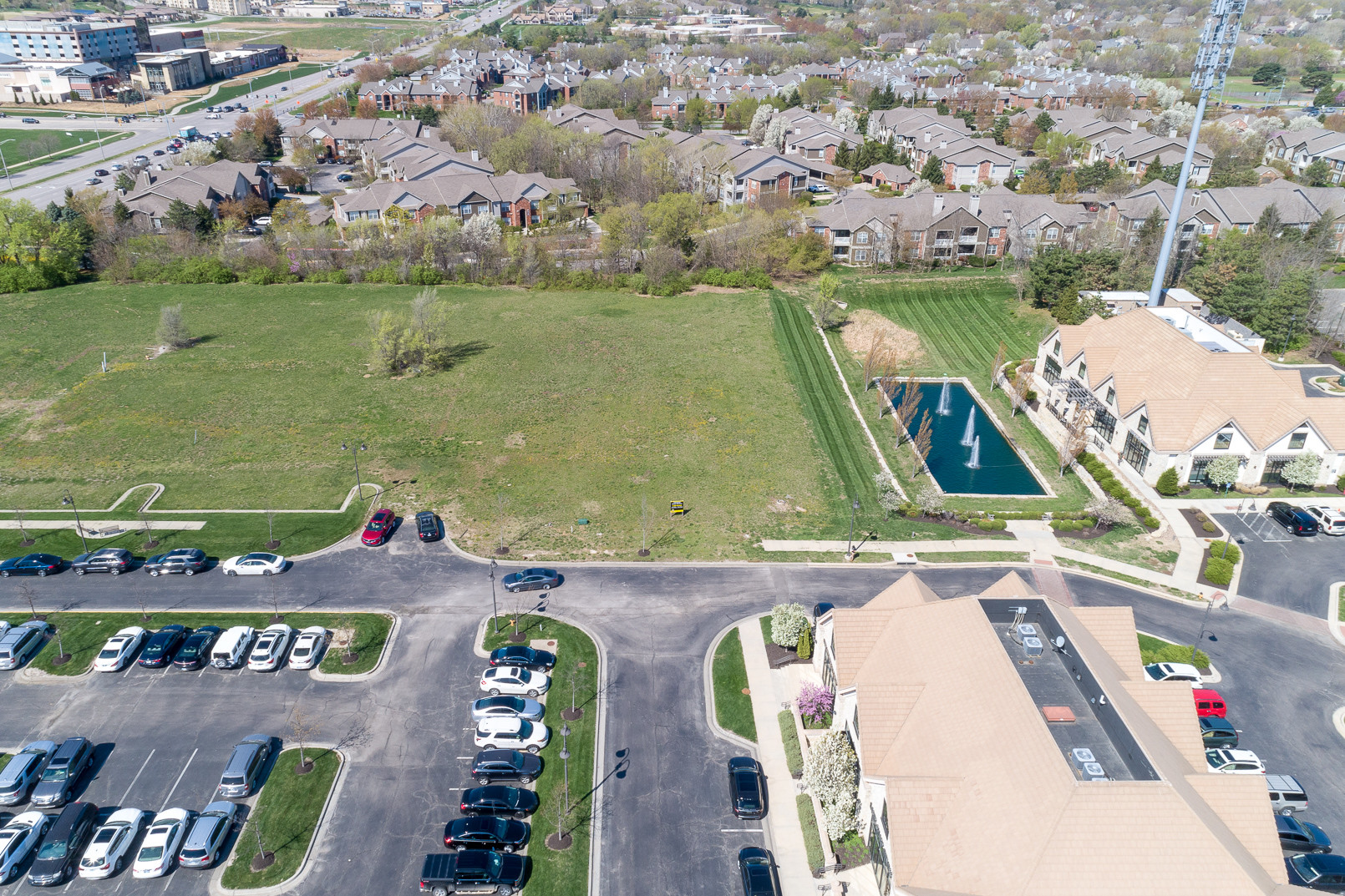 13470 Briar St, Leawood, KS for sale Building Photo- Image 1 of 10