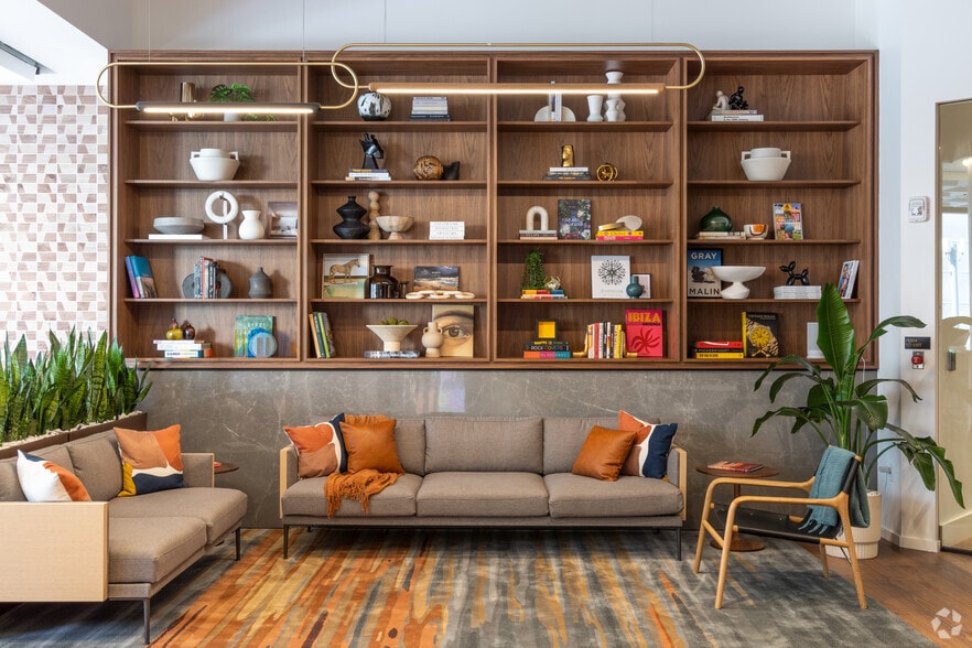 845 Texas Ave, Houston, TX for lease - Building Photo - Image 1 of 26