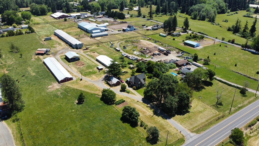 21210 NE 15th Ave, Ridgefield, WA for sale - Primary Photo - Image 1 of 8