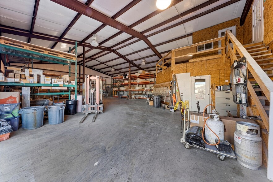 6604 N State Highway 6, Woodway, TX for lease - Interior Photo - Image 3 of 16