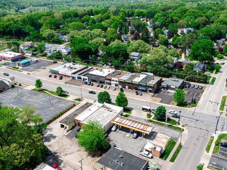 Cuyahoga Falls & North Kingsville portfolio of 2 properties for sale on LoopNet.com - Building Photo - Image 3 of 18