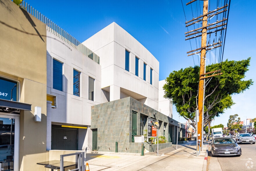 2045 Sawtelle Blvd, Los Angeles, CA for lease - Building Photo - Image 2 of 10