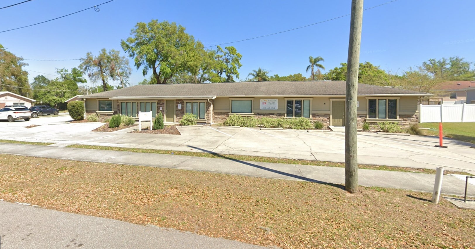 205 Ridgewood Ave, Brandon, FL for lease Primary Photo- Image 1 of 26