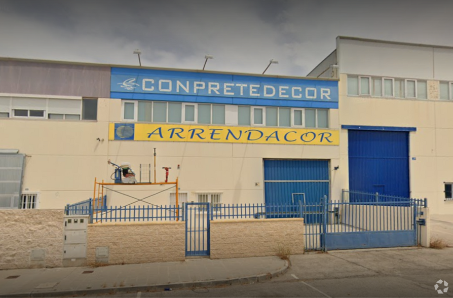 Calle Fuentecilla, 42, Ontígola, Toledo for lease - Primary Photo - Image 1 of 15