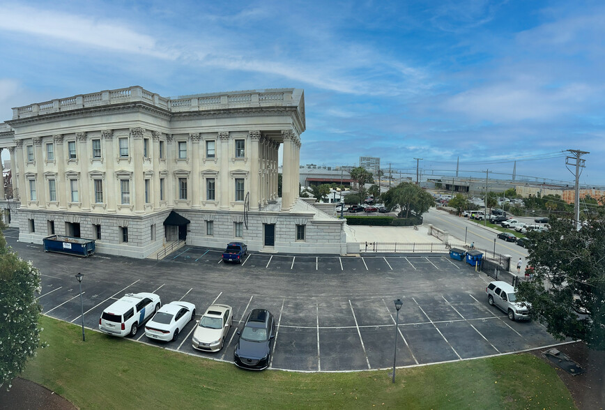 2 Cumberland St, Charleston, SC for lease - Building Photo - Image 2 of 6