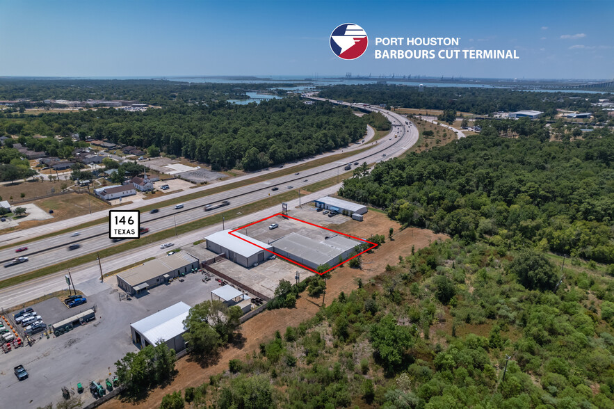 313 N Hwy 146, Baytown, TX for lease - Aerial - Image 3 of 4