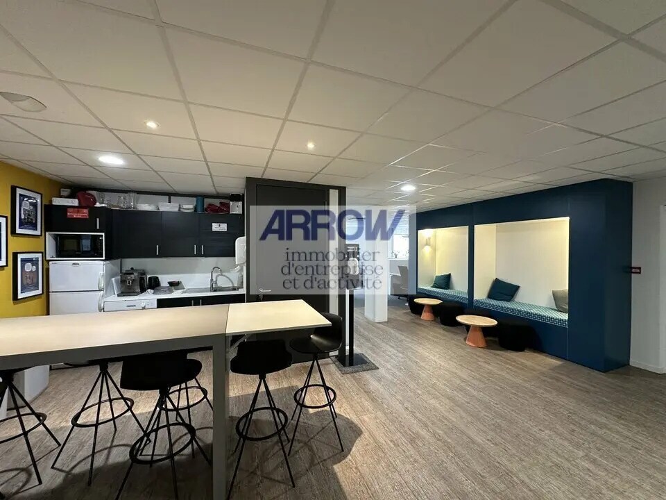 Office in Nantes for lease Building Photo- Image 1 of 14
