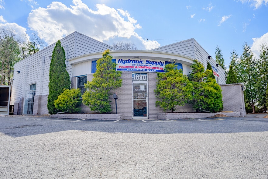 1090 W Jericho Tpke, Commack, NY for sale - Building Photo - Image 2 of 15