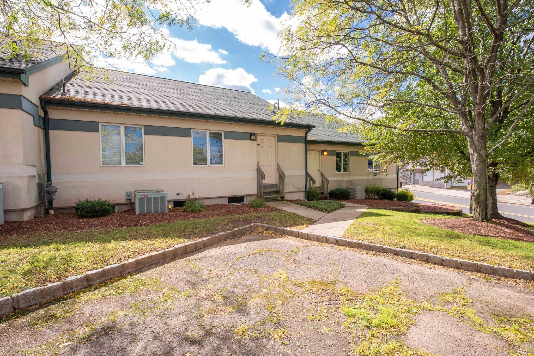 1719 S Main St, Manville, NJ 08835 OfficeRetail for Lease