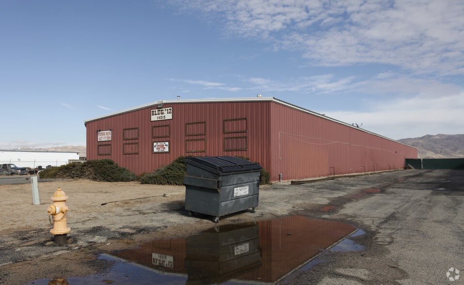 14015 Pioneer Rd, Apple Valley, CA for lease - Building Photo - Image 3 of 5