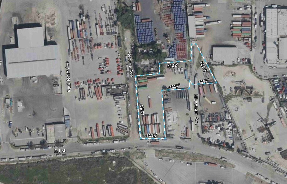 932 Cervera Ave, Wilmington, CA for sale - Aerial - Image 1 of 2