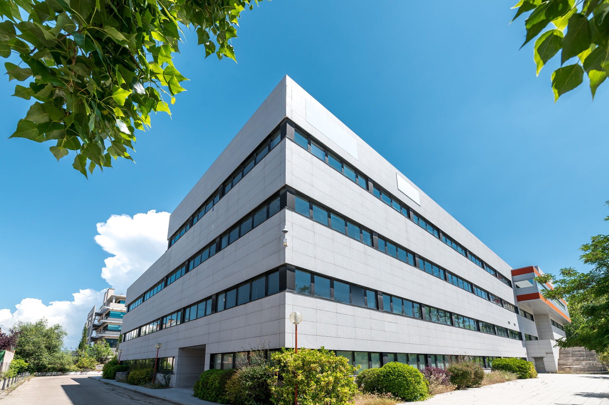 Coworking Space in Las Rozas de Madrid, Madrid for lease Building Photo- Image 1 of 13