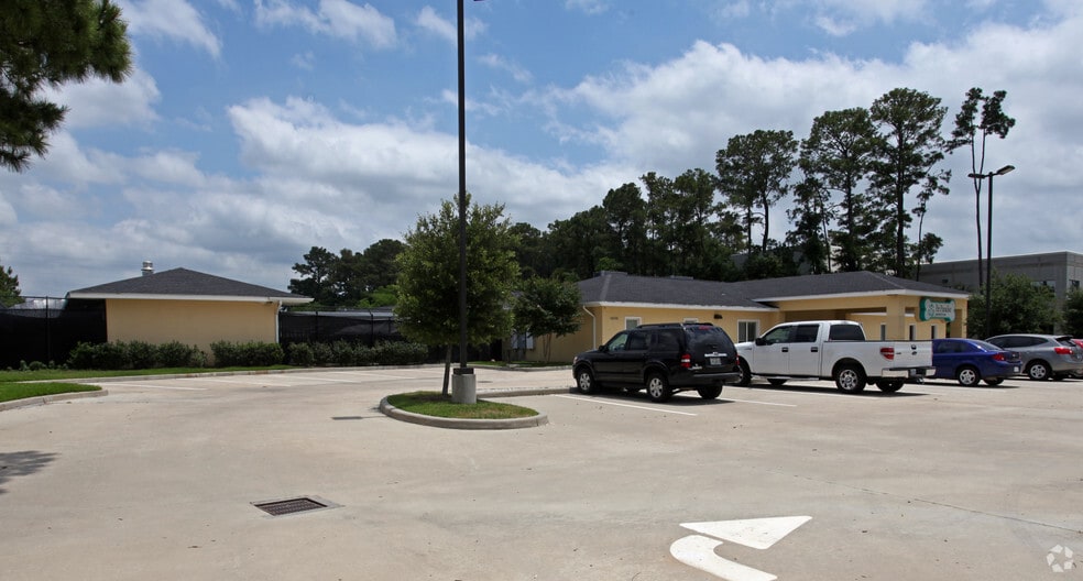 14500 John F Kennedy Blvd, Houston, TX for lease - Building Photo - Image 2 of 2