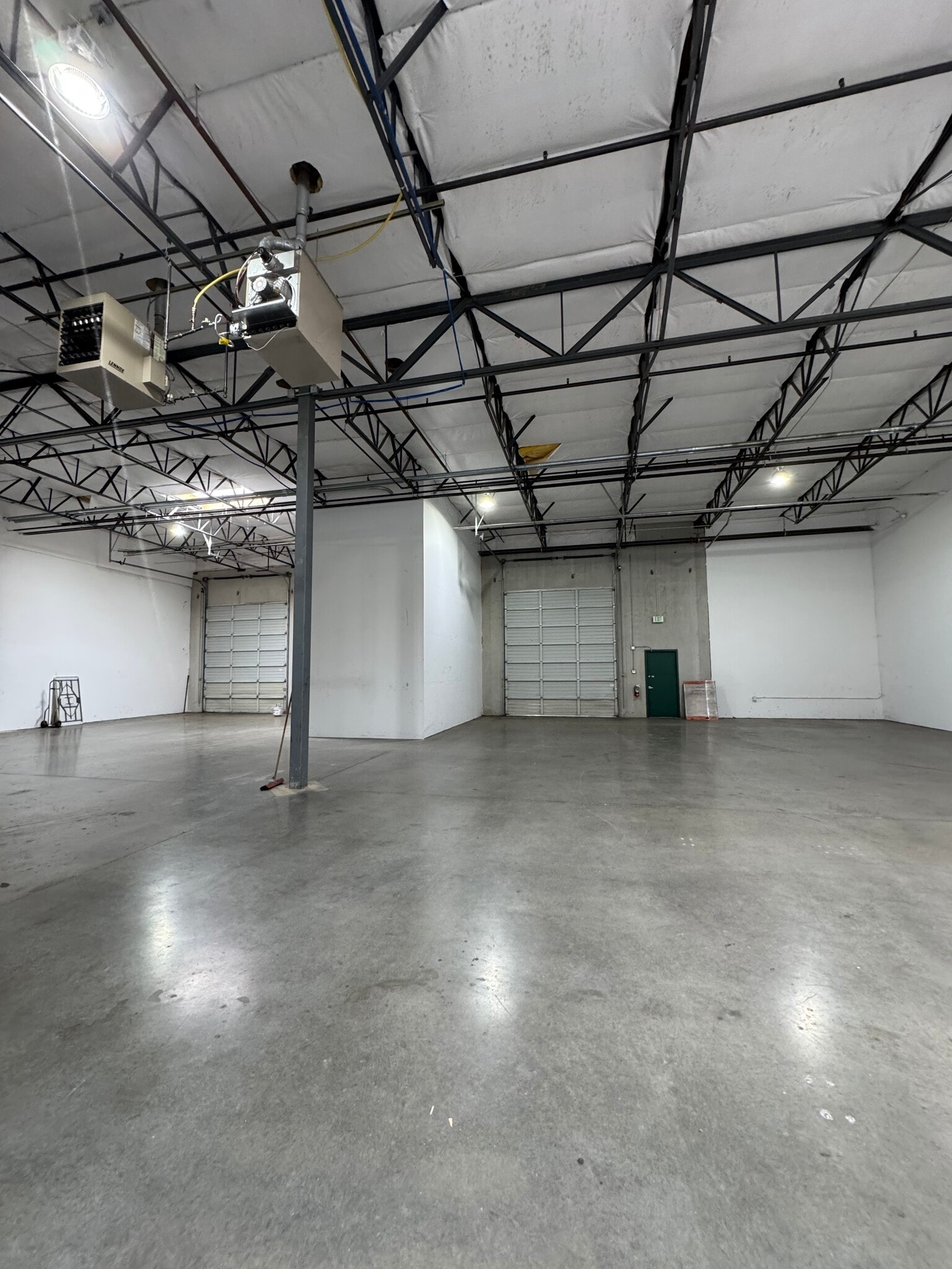 6002-6026 NE 112th Ave, Portland, OR for lease Interior Photo- Image 1 of 3