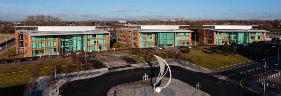 Northampton Rd, Manchester for lease - Building Photo - Image 1 of 6