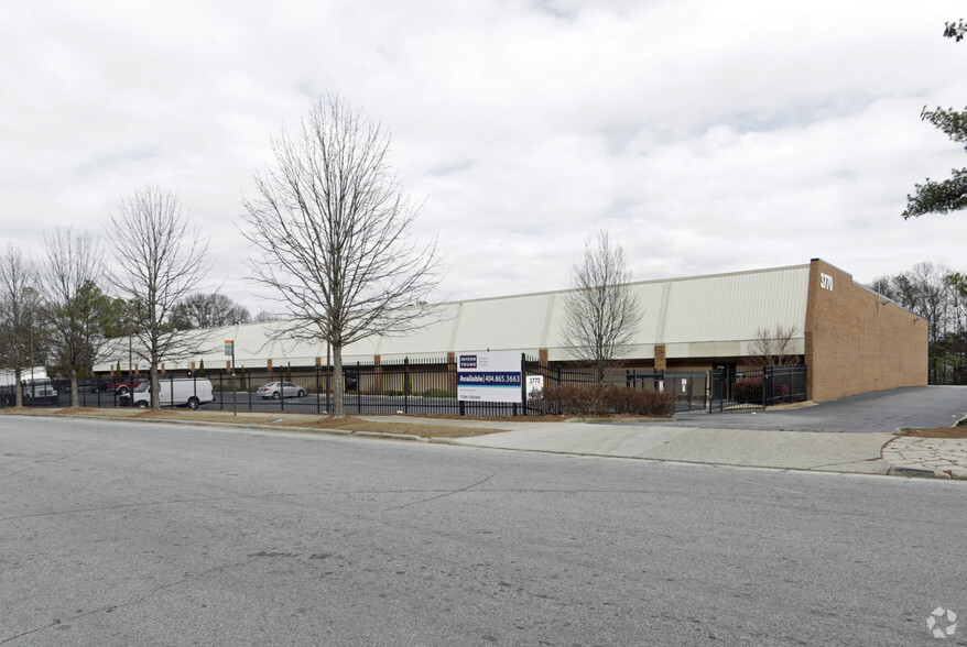 3770 Zip Industrial Blvd SE, Atlanta, GA for sale - Building Photo - Image 1 of 1