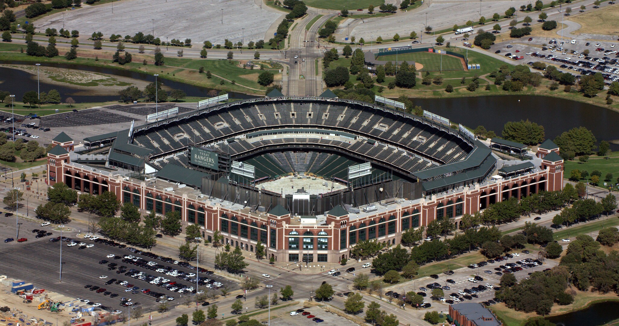 1000 Ballpark Way, Arlington, TX 76011 Centerfield Office Building