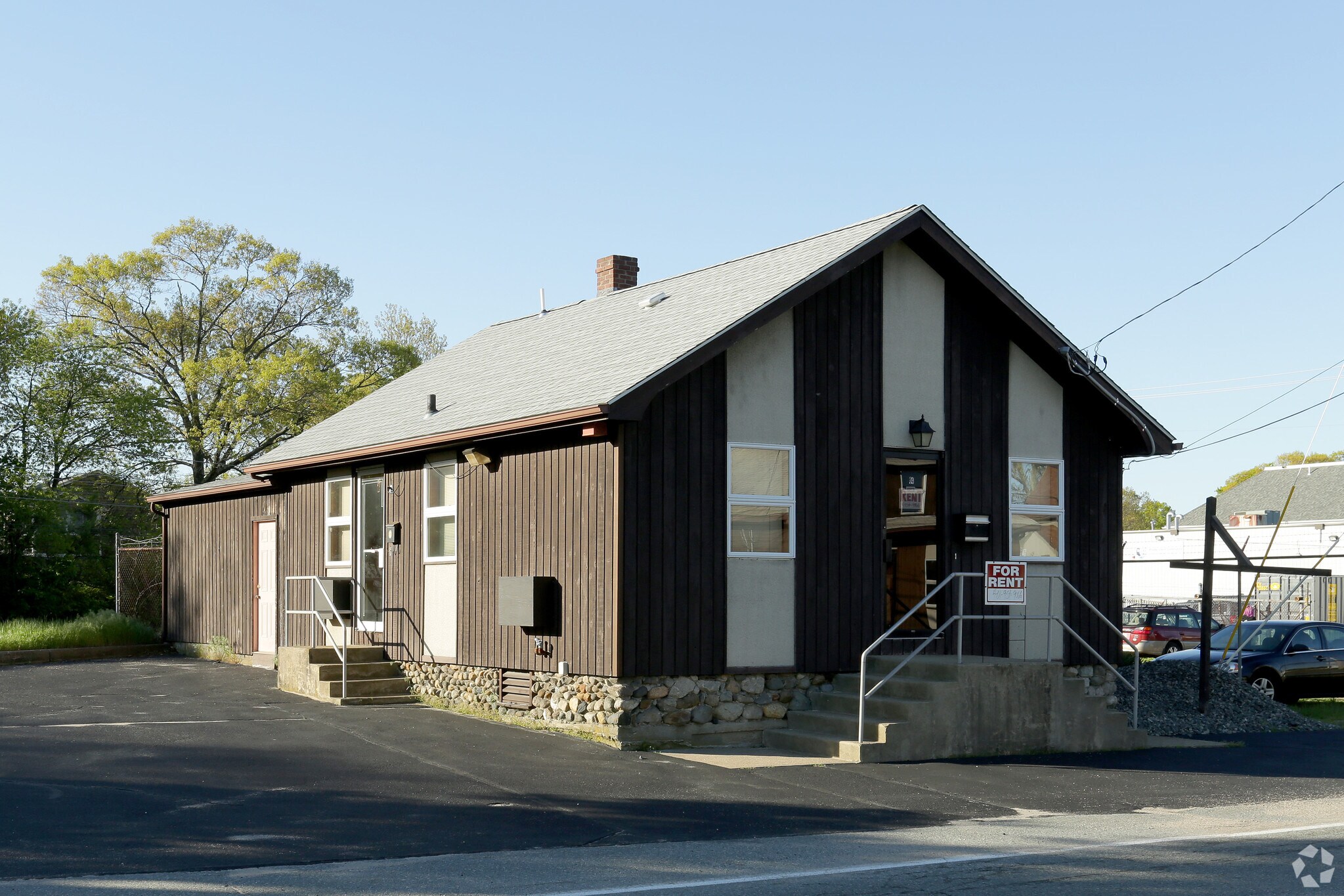 14 Walnut St, Warwick, RI for sale Primary Photo- Image 1 of 1