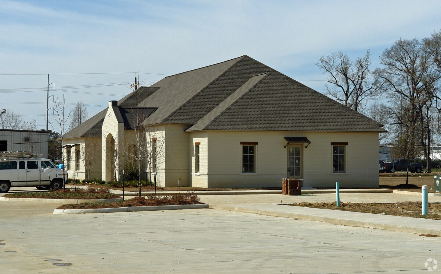 18212 E Petroleum Dr, Baton Rouge, LA 70809