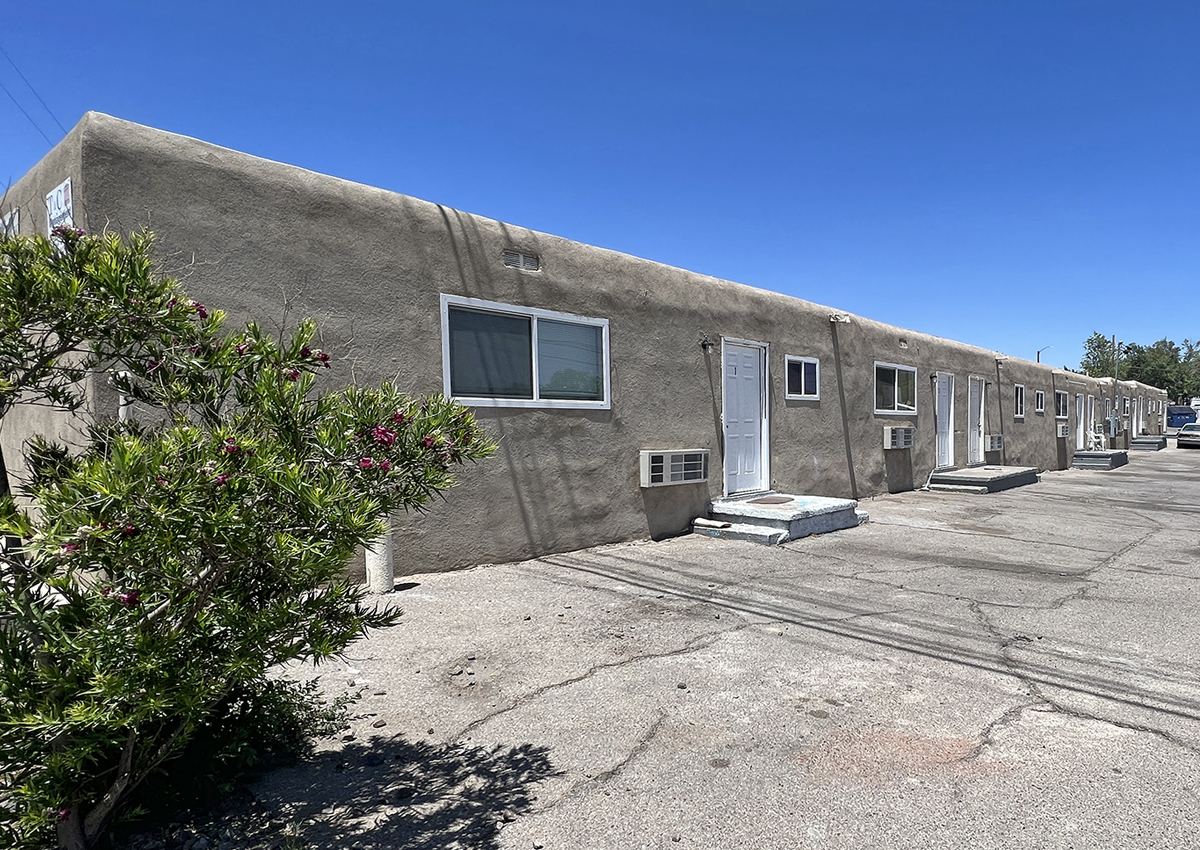 5609-5613 Central Ave NW, Albuquerque, NM for sale Building Photo- Image 1 of 1