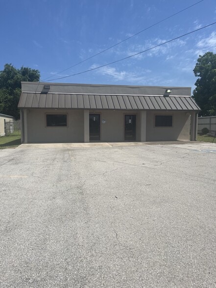 9508 W Camp Bowie, Fort Worth, TX for lease - Building Photo - Image 3 of 3