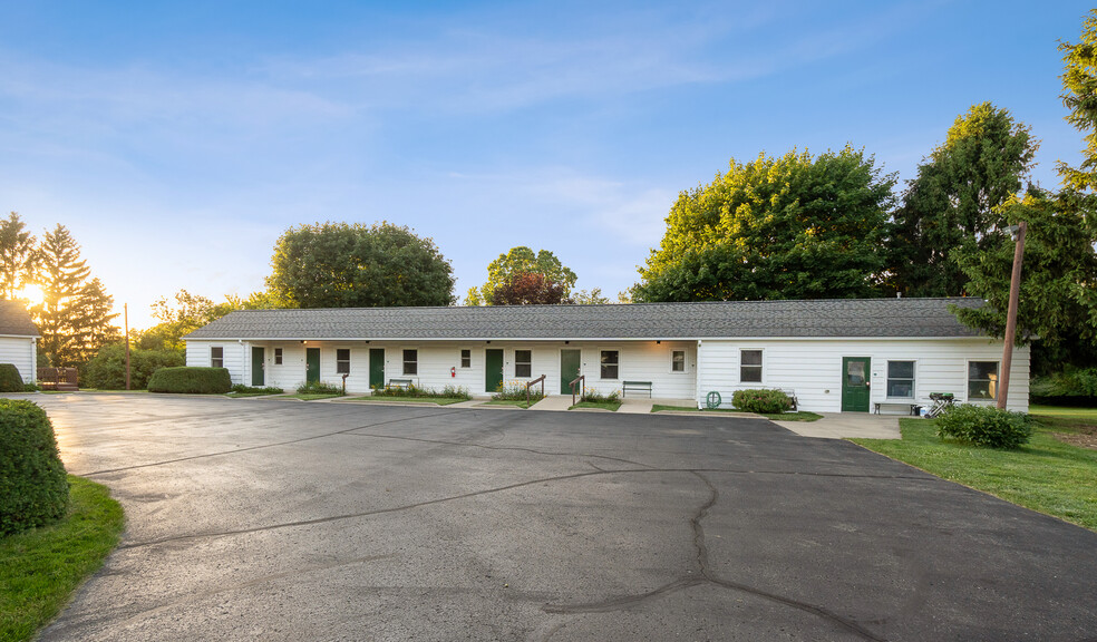 13990 E Chicago Rd, Cement City, MI for sale - Building Photo - Image 3 of 54