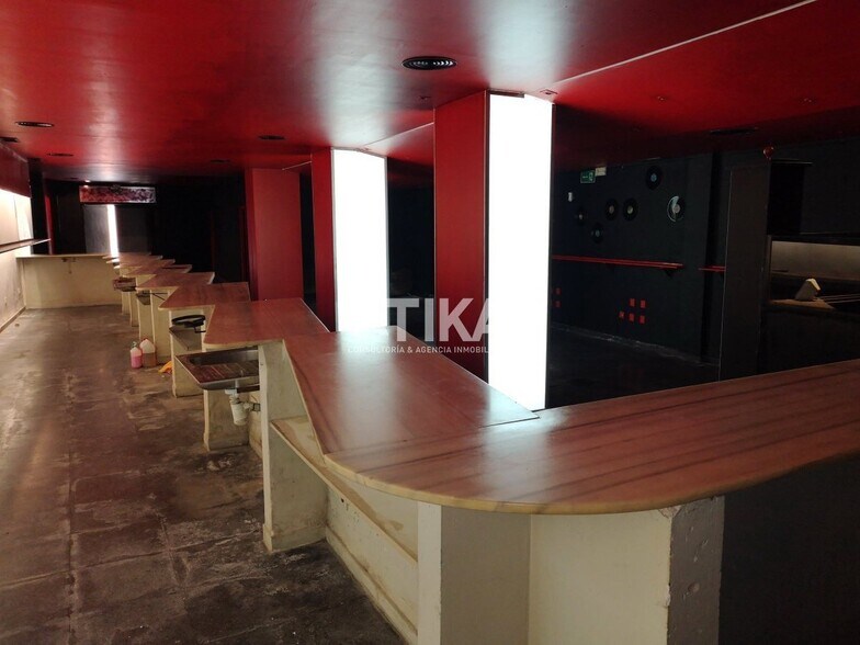 Retail in Ontinyent for lease - Building Photo - Image 2 of 12