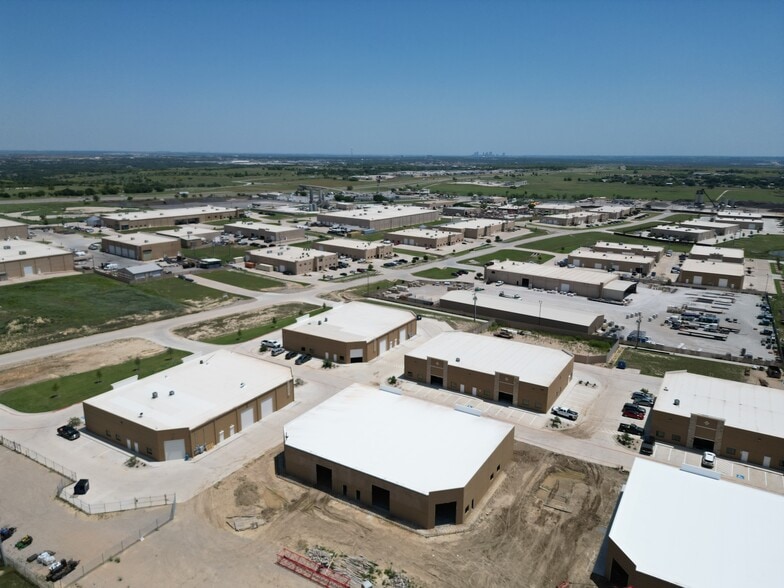 1350 Ranchers Legacy Trl, Fort Worth, TX for lease - Building Photo - Image 2 of 5