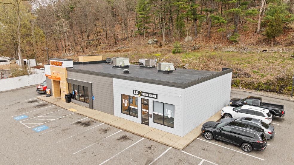 577 Walnut St, Lynn, MA for lease - Building Photo - Image 1 of 13