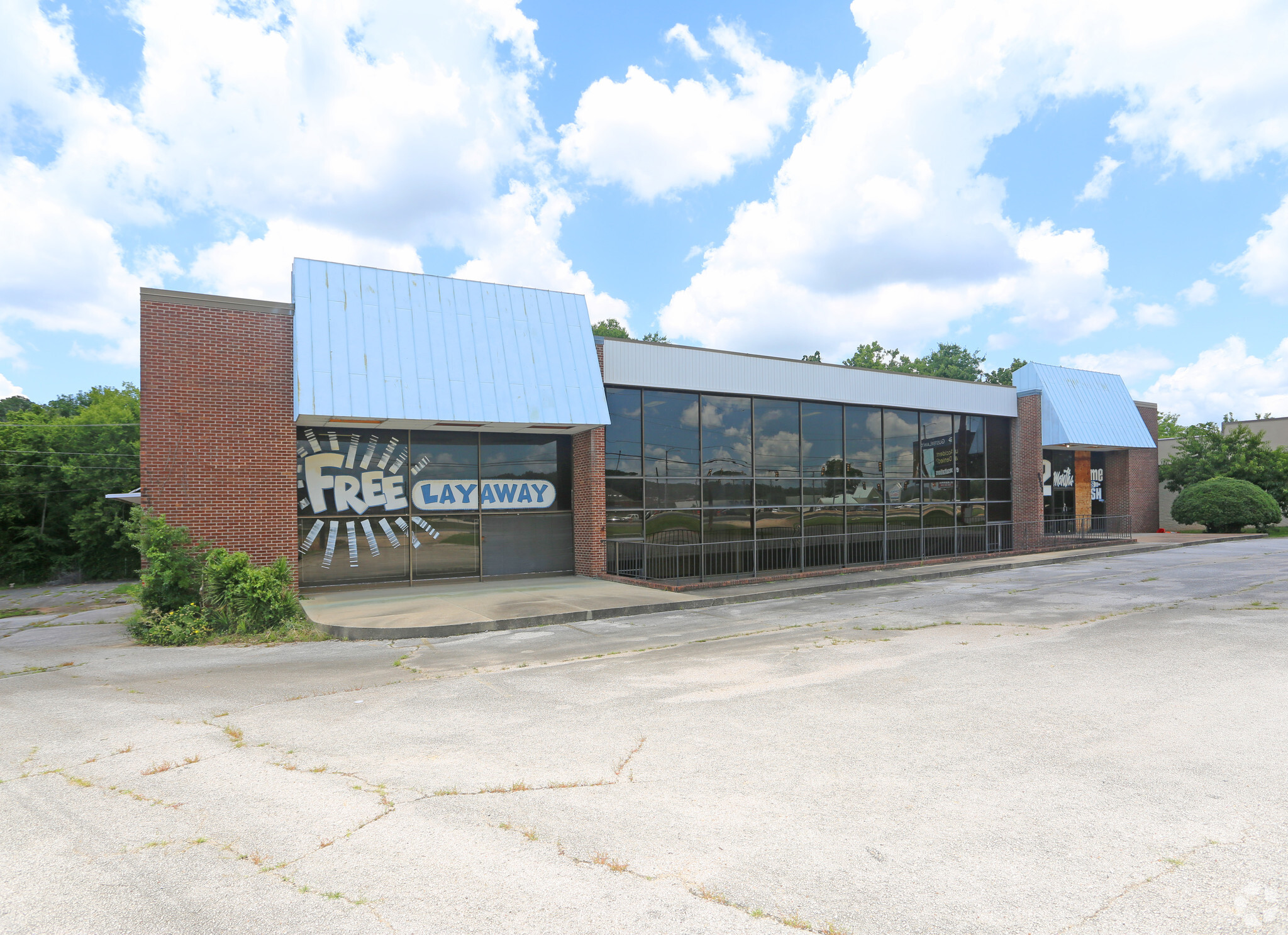 9952 Parkway E, Birmingham, AL for sale Building Photo- Image 1 of 1