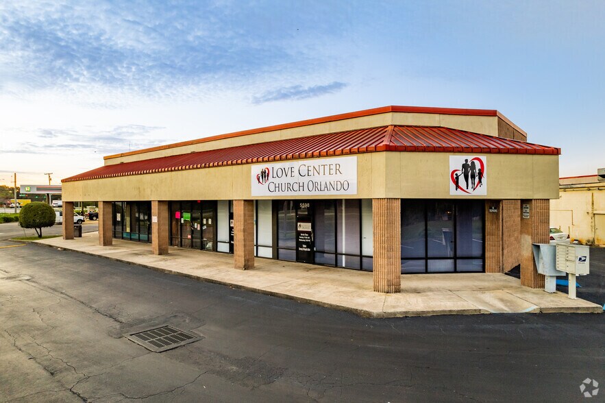 5570-5598 N Orange Blossom Trl, Orlando, FL for lease - Building Photo - Image 2 of 5