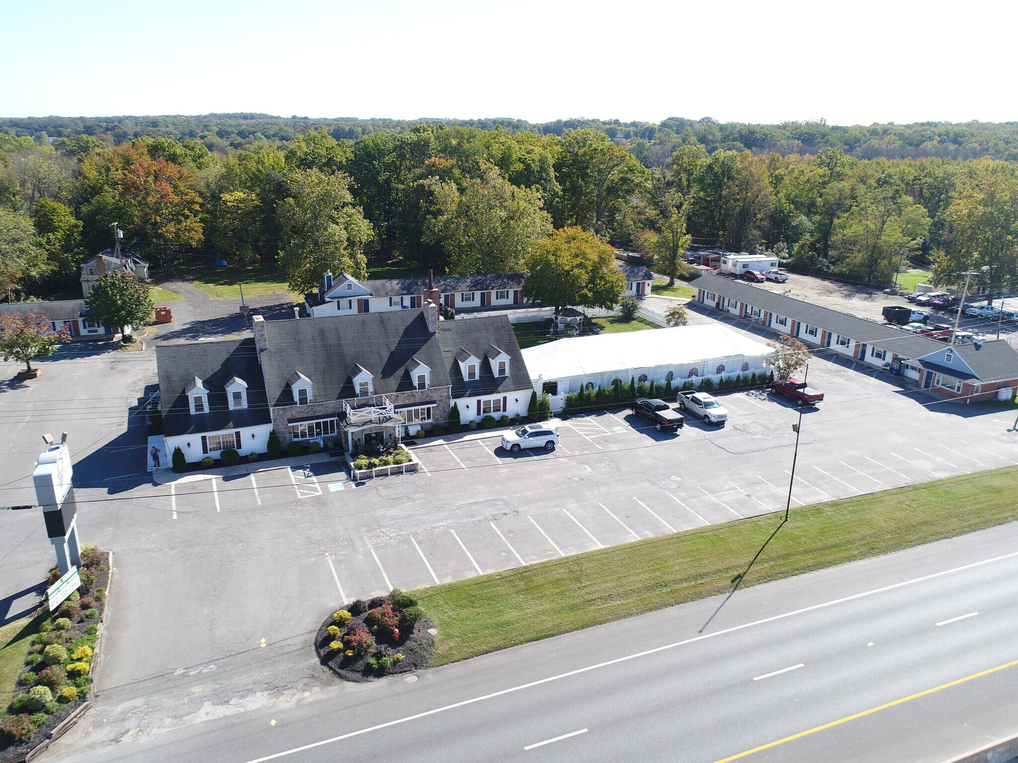 11131 Pulaski Hwy, White Marsh, MD 21162 Parker's Motel