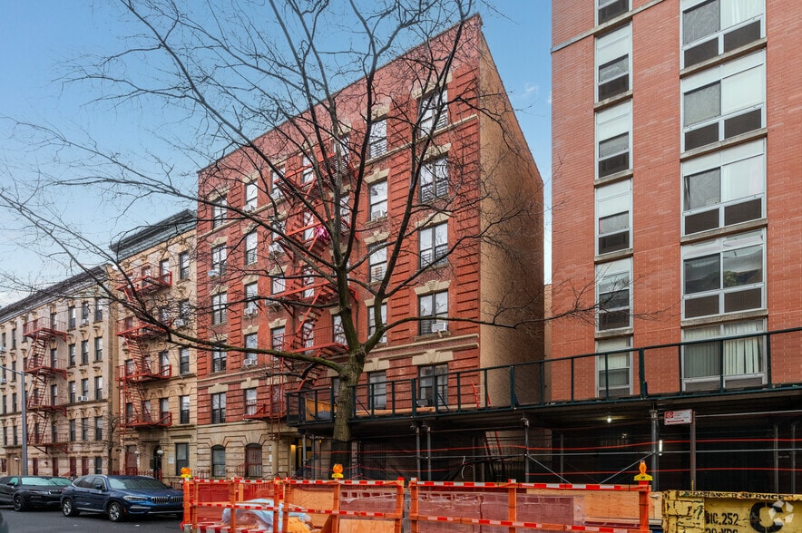 304-306 W 149th St, New York, NY for sale - Building Photo - Image 3 of 5
