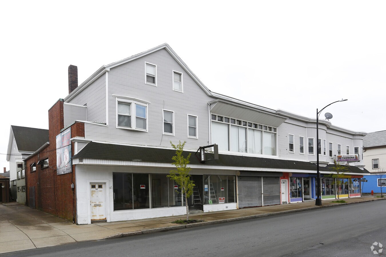 9496 Allen St, New Bedford, MA 02740