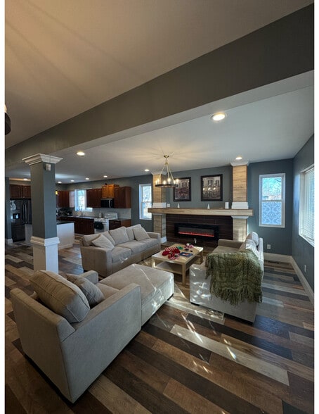 3710 E Washington St, Indianapolis, IN for sale - Building Photo - Image 2 of 9