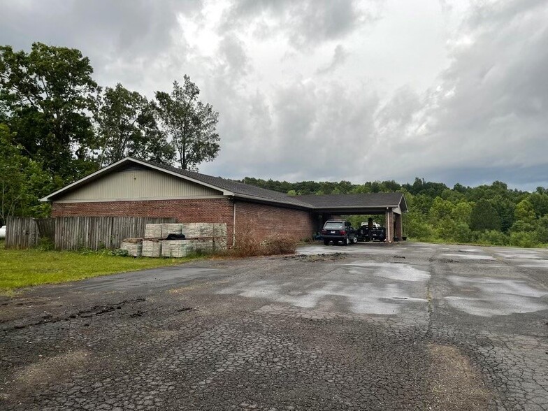 104 Buckner Rd, Dover, TN for sale - Building Photo - Image 3 of 29