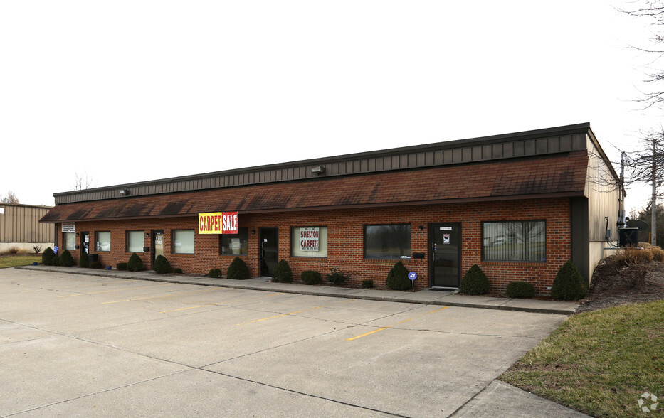 3041 Symmes Rd, Hamilton, OH for lease - Primary Photo - Image 1 of 4