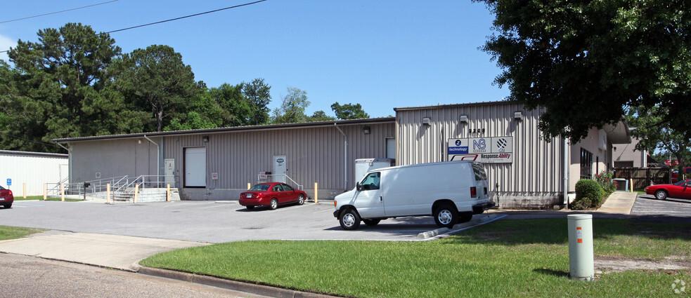 3229 International Dr, Mobile, AL for lease - Building Photo - Image 2 of 2