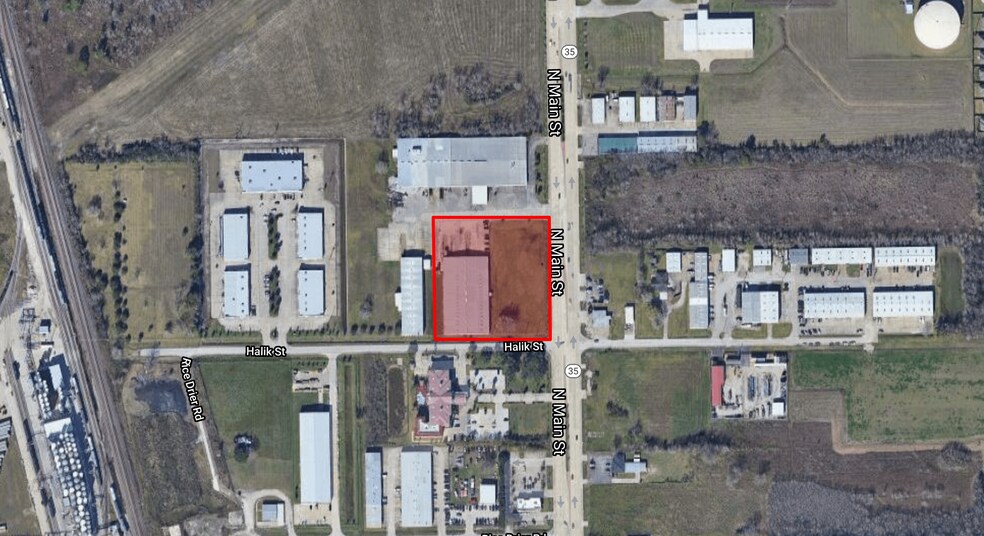 1616 N Main St, Pearland, TX for lease - Aerial - Image 1 of 3