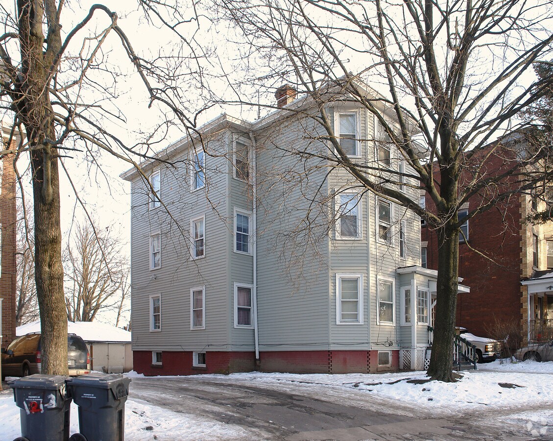 364 Maple Ave, Hartford, CT 06114 Property Record