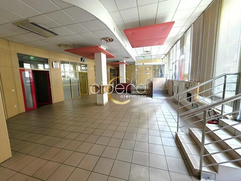 Office in Clermont-Ferrand for sale Building Photo- Image 1 of 14
