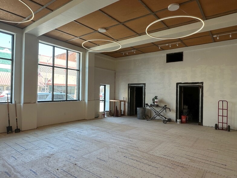 348 State St, Weiser, ID for lease - Building Photo - Image 2 of 7