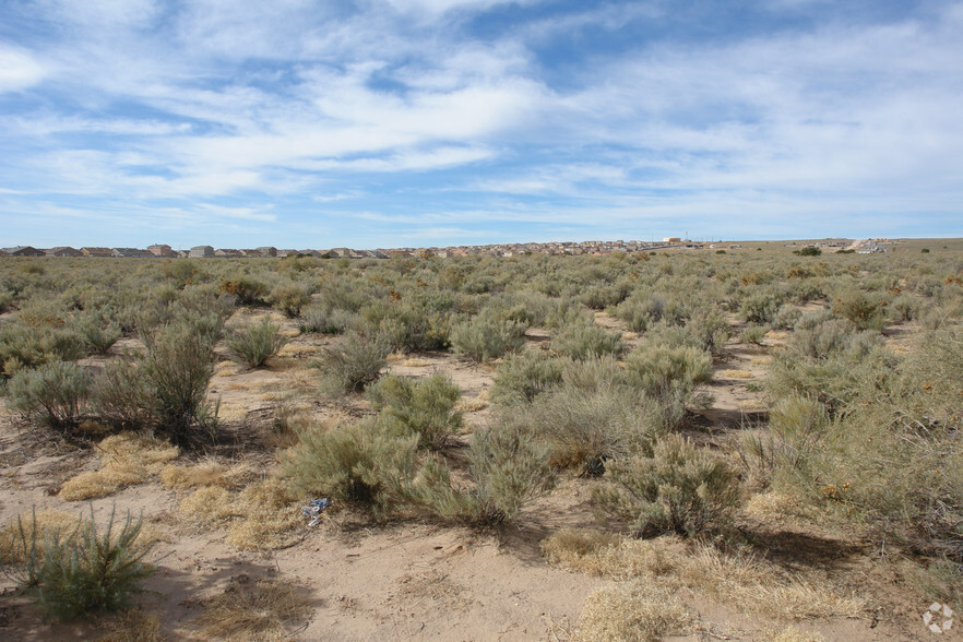 Unser Blvd, Rio Rancho, NM for sale - Primary Photo - Image 2 of 10